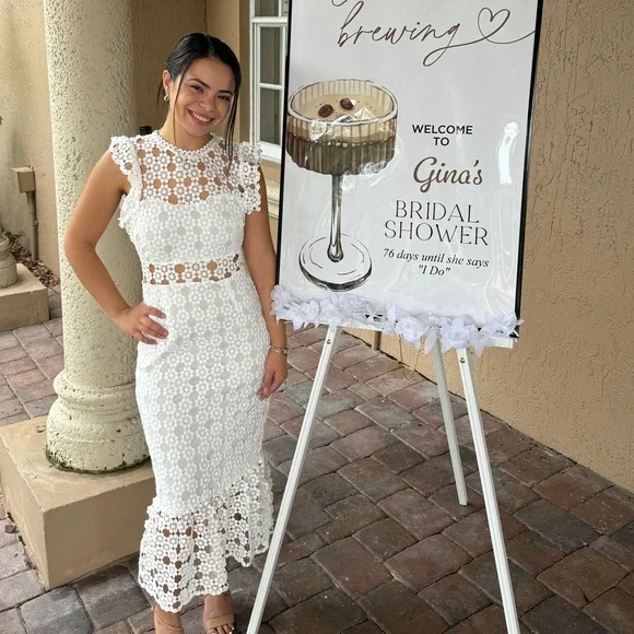 Petal & Pup White Floral Lace Midi Dress - Picture 2 of 7